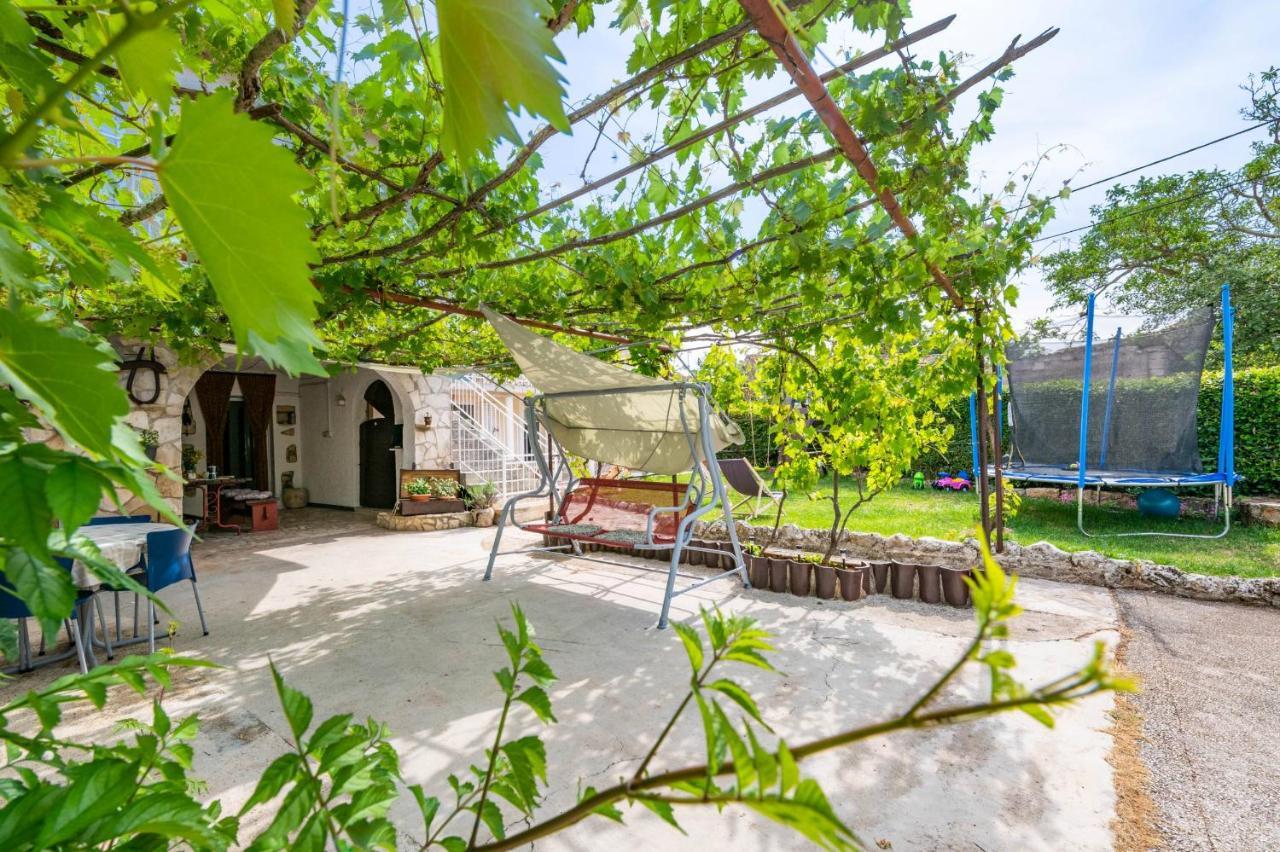 Holiday House Ruba Marčana Buitenkant foto